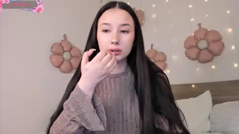 Snapshot of agata_cherry chatting on March 2026 04:27:02 AM Eva online show from March 2026 04:27:02 AM