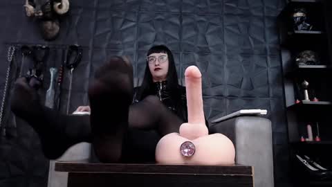 Snapshot of agata_darkness chatting on January 2025 05:06:01 PM Miss Agata online show from January 2025 05:06:01 PM