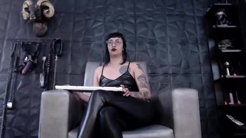 Snapshot of agata_darkness chatting on February 2025 06:21:02 PM Miss Agata online show from February 2025 06:21:02 PM