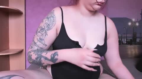 Snapshot of agata_haris chatting on April 2026 09:58:02 AM Agata online show from April 2026 09:58:02 AM