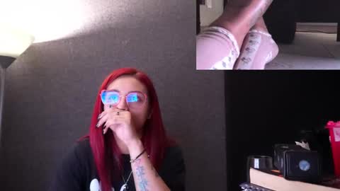 Agata Collinss online show from December 2025 02:17:01 AM