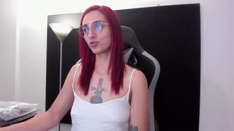 Agata Collinss online show from March 2026 03:33:02 AM