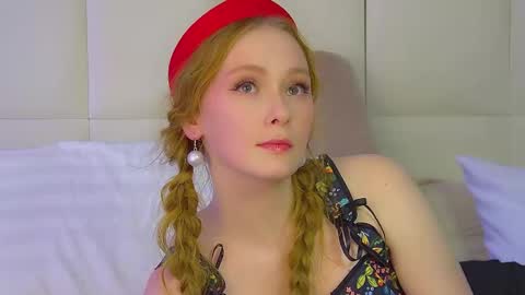 AgataFoxley online show from November 2025 06:10:02 PM