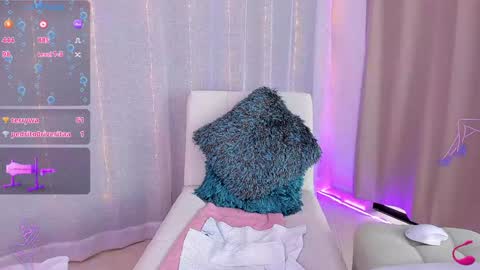 Snapshot of agatha__milf chatting on December 2024 09:53:02 PM Elon M 3 online show from December 2024 09:53:02 PM