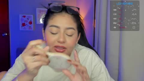 Snapshot of agatha_riccie chatting on May 2026 05:05:01 AM Cat online show from May 2026 05:05:01 AM