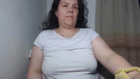 Snapshot of agathaaaa chatting on October 2025 11:09:01 PM online show from October 2025 11:09:01 PM