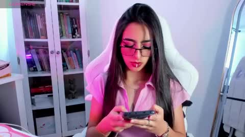 Snapshot of agathablair4 chatting on June 2026 08:09:01 PM agathablair4 online show from June 2026 08:09:01 PM