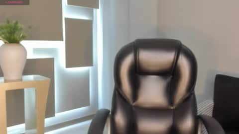 Agatha online show from January 2026 08:03:02 PM