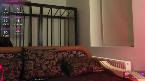 Snapshot of agelina_summer chatting on November 2025 07:02:02 PM Agelina Lilly Laura online show from November 2025 07:02:02 PM