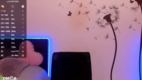 Snapshot of agent_polly chatting on October 2025 01:44:01 PM Polly online show from October 2025 01:44:01 PM