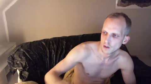 Snapshot of agin17 chatting on December 2024 12:31:01 AM agin17 online show from December 2024 12:31:01 AM