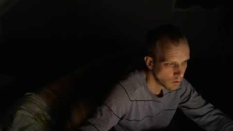 Snapshot of agin17 chatting on February 2025 03:22:01 AM agin17 online show from February 2025 03:22:01 AM