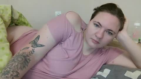 Snapshot of aglaya_fame chatting on December 2024 08:19:02 AM Aglaya Fame online show from December 2024 08:19:02 AM