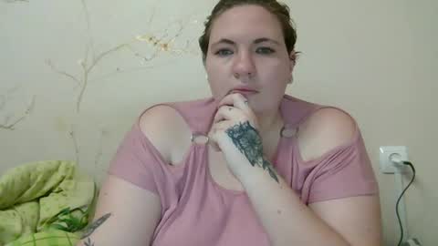 Snapshot of aglaya_fame chatting on December 2024 10:05:02 PM Aglaya Fame online show from December 2024 10:05:02 PM