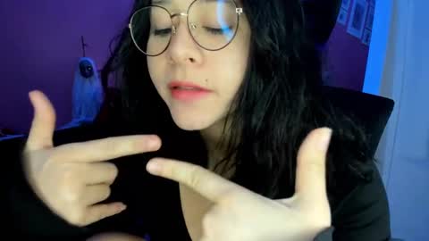 Snapshot of agnes_21 chatting on October 2025 01:31:02 PM ines online show from October 2025 01:31:02 PM