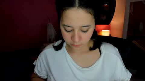 Snapshot of agnes_21 chatting on October 2025 01:41:01 PM ines online show from October 2025 01:41:01 PM