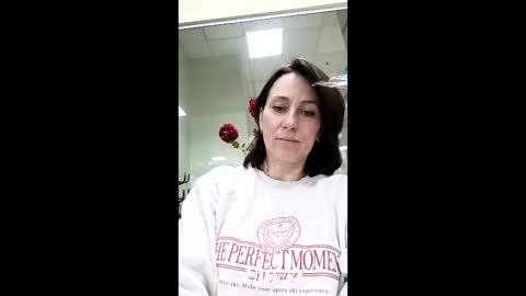 Snapshot of agnes_22sweet chatting on April 2026 12:31:01 PM agnes_22sweet online show from April 2026 12:31:01 PM