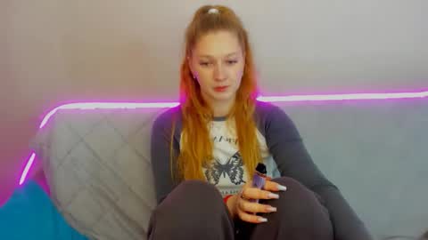 AgnesArden online show from October 2025 11:25:01 AM