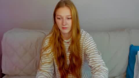 AgnesArden online show from November 2025 12:59:02 PM