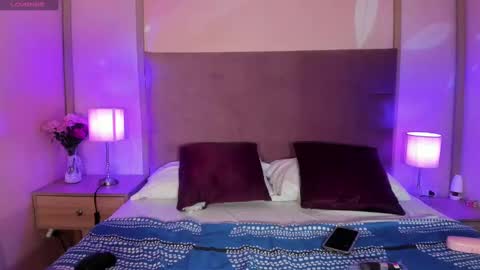 Snapshot of agnesrocuzzo chatting on October 2025 03:04:01 AM agnesrocuzzo online show from October 2025 03:04:01 AM