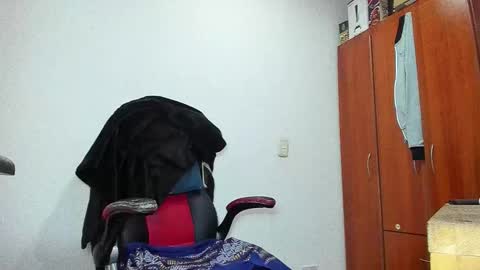 Snapshot of aguslover chatting on January 2026 07:41:01 PM Agustin online show from January 2026 07:41:01 PM