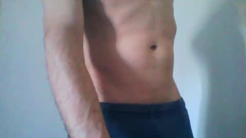 Snapshot of ahawk69 chatting on April 2026 06:33:02 AM Hawk online show from April 2026 06:33:02 AM