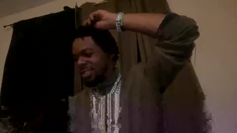 Snapshot of ahilmonk chatting on April 2026 05:04:02 AM ahilmonk online show from April 2026 05:04:02 AM