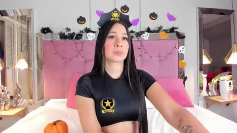 AHINOA online show from October 2025 08:21:02 PM