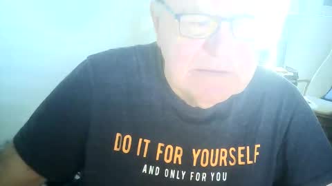 Snapshot of ahmole chatting on December 2024 12:58:02 PM Ole online show from December 2024 12:58:02 PM