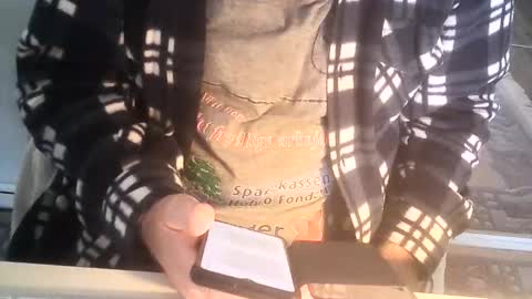 Snapshot of ahmole chatting on December 2024 08:22:02 AM Ole online show from December 2024 08:22:02 AM