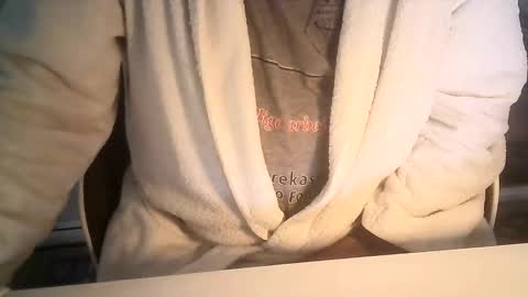 Snapshot of ahmole chatting on February 2025 11:19:02 AM Ole online show from February 2025 11:19:02 AM