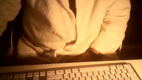 Snapshot of ahmole chatting on February 2025 09:28:01 PM Ole online show from February 2025 09:28:01 PM