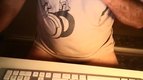 Snapshot of ahmole chatting on September 2025 05:31:01 AM Ole online show from September 2025 05:31:01 AM