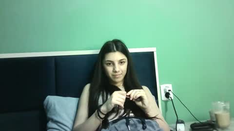 Selena online show from March 2025 03:27:01 PM