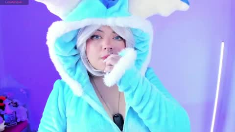Snapshot of ahri_elderwood chatting on April 2026 03:09:01 AM Ahri help me get to 100 online show from April 2026 03:09:01 AM