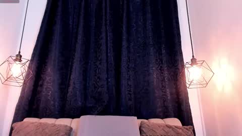 ahsly_ms online show from October 2025 08:00:02 PM