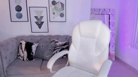 AIDA ADAMS online show from January 2025 07:06:01 PM