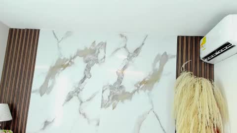 Aida  online show from March 2025 02:32:02 PM