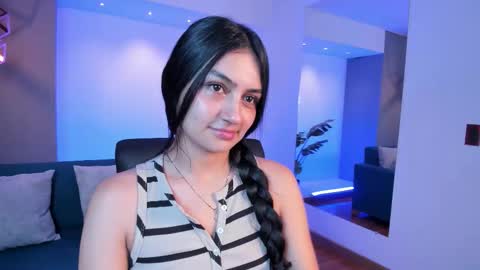 aidajoness online show from November 2025 11:49:01 AM