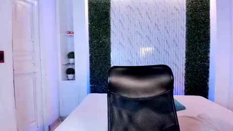 Snapshot of aidajoness chatting on February 2026 11:43:02 AM aidajoness online show from February 2026 11:43:02 AM