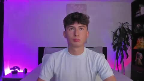 A H  online show from February 2025 01:38:01 AM