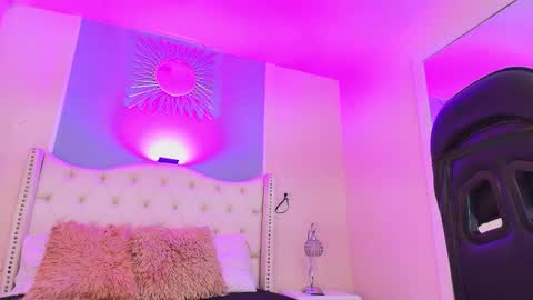 Snapshot of aiden_royce chatting on September 2025 03:32:01 AM aiden_royce online show from September 2025 03:32:01 AM