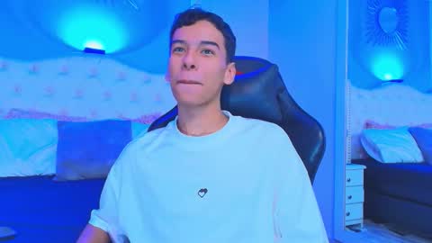 Snapshot of aiden_royce chatting on September 2025 06:30:02 AM aiden_royce online show from September 2025 06:30:02 AM