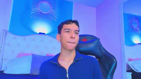 Snapshot of aiden_royce chatting on September 2025 02:27:02 AM aiden_royce online show from September 2025 02:27:02 AM