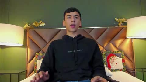 Snapshot of aiden_royce chatting on November 2025 03:21:02 AM aiden_royce online show from November 2025 03:21:02 AM