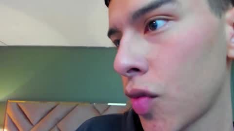 Snapshot of aiden_royce chatting on January 2026 05:34:02 AM aiden_royce online show from January 2026 05:34:02 AM