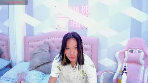 Snapshot of aikolee_ chatting on February 2025 02:14:01 AM AikoLee online show from February 2025 02:14:01 AM