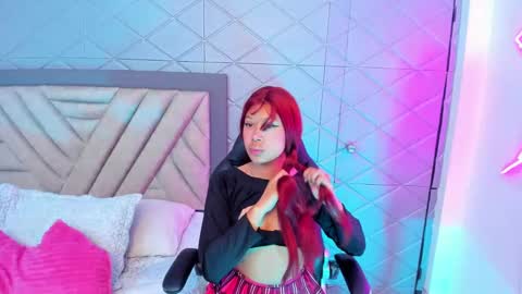 Snapshot of aikolee_ chatting on September 2025 06:13:01 AM AikoLee online show from September 2025 06:13:01 AM