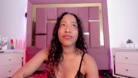 Snapshot of aikosnow chatting on October 2025 08:36:02 AM Aiko online show from October 2025 08:36:02 AM