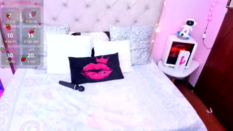 Snapshot of aileen_brown chatting on October 2025 04:27:01 AM Aileen online show from October 2025 04:27:01 AM